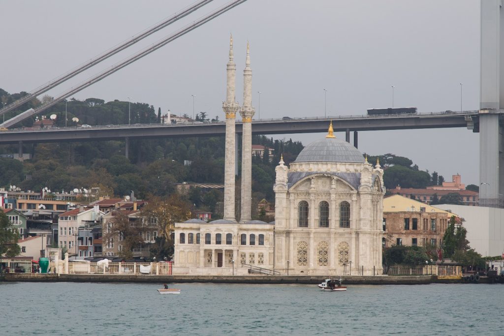 Istanbul Bosphorus & Markets